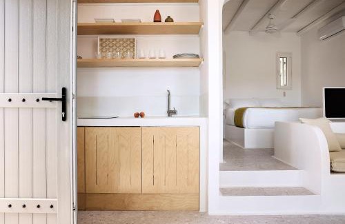 Kithnos Apartment | Wise Luxury Suites