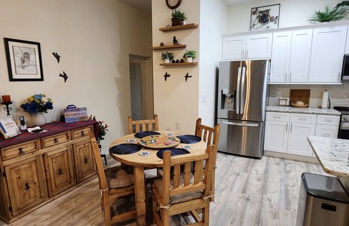 Citrus Springs Apartment | Wise Owl Retreat, a beautiful suite amongst towering oaks, on the River.