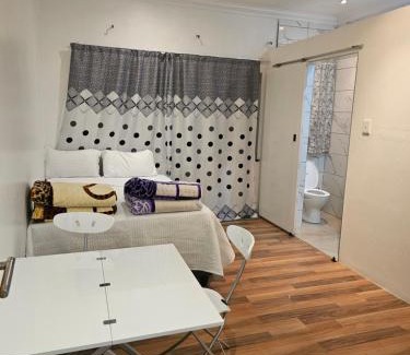 Greater Johannesburg Metropolitan Area House | Wise star Guest House