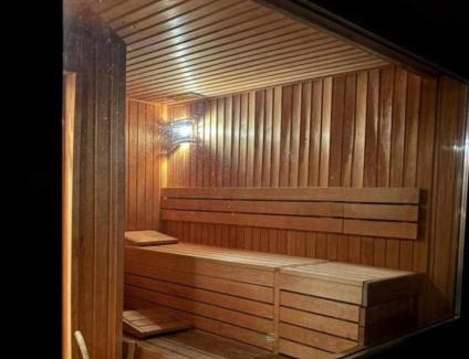 gmina Wolin House | Wiselka Holiday House-1,2km to the beach; 5 bedrooms, 3 bahrooms; fire place. Private sauna!