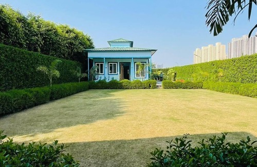 Noida Villa | Wiseone Choice Farm