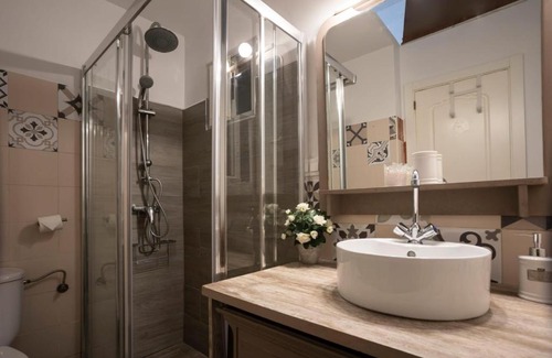 San Lorenzo Apartment | WISH SUITE SANTA CLARA DE SEVILLA