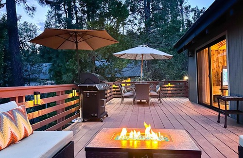 Bass Lake House | Wishing Well Cabin