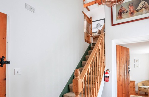 Michelcombe Cottage | WISTERIA COTTAGE, romantic in Buckfastleigh