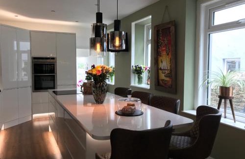 Stoke House | Wisteria house