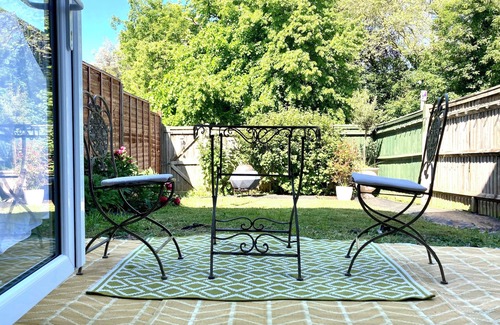 South Richmond House | With Garden & Fast Access to Central London & Heathrow Airport
