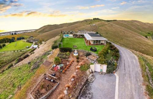 Blenheim House | Witherhills Suite in a 6-bedroom luxury villa