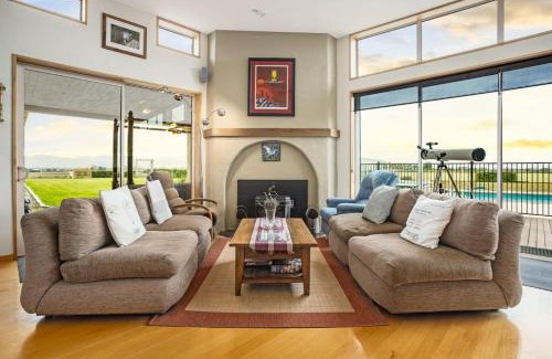 Blenheim House | Witherhills Suite in a 6-bedroom luxury villa