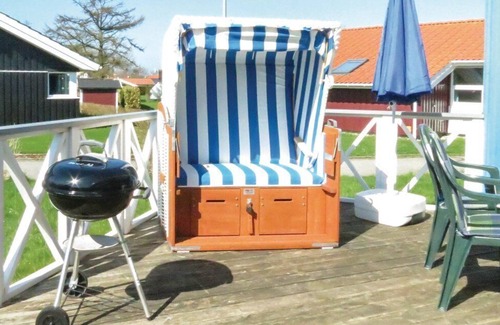 Schoenhagen House | Wohlfühl-ferienhaus für bis zu 6 Personen. Nur 100m vom Ostseestrand Entfernt!