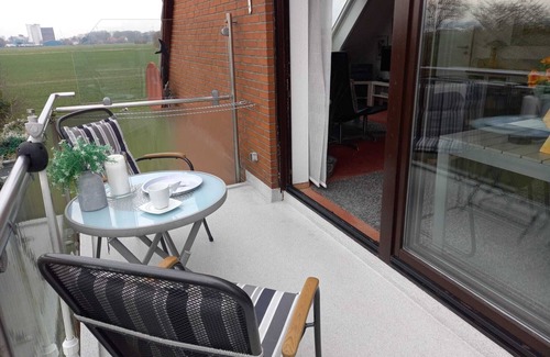 Neue Tiefe Apartment | Wohlfühl-oase mit Ostseeblick