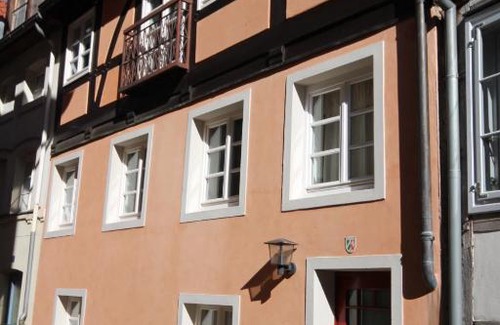 Detmold Apartment | Wohnen auf der historischen Stadtmauer im Herzen von Detmold