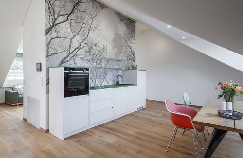 Furstenfeldbruck District Apartment | Wohnen im Architektenhaus - Haus S 1