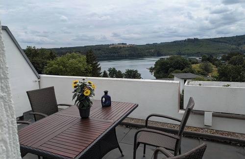 Langscheid Apartment | Wohnen mit Seeblick, Sorpesee