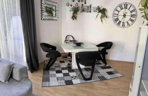 Grossgmain Apartment | Wohnung 1 mit 2 Schlafzimmern und Terrasse