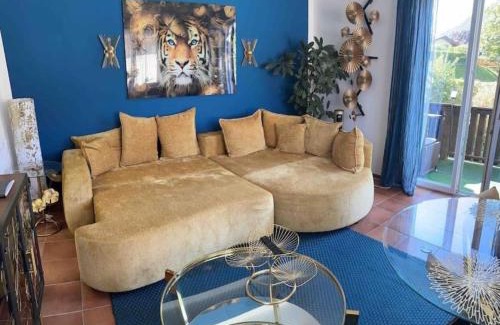 Grossgmain Apartment | Wohnung 3 mit Balkon und Bergblick