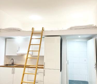Niederwalluf Apartment | Wohnung alleinige Nutzung 30qm 4 Schlafplätze Wiesbaden