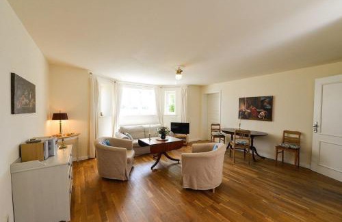 Grubnow Apartment | Wohnung Im Erdgeschoss Des Herrenhauses