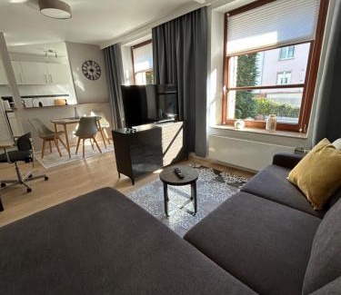 Krefeld Apartment | Wohnung mit Stellplatz, WLAN, Netflix