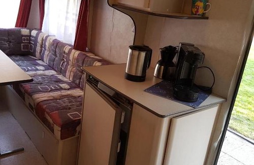Schweppenhausen Apartment | Wohnwagen Bachblick