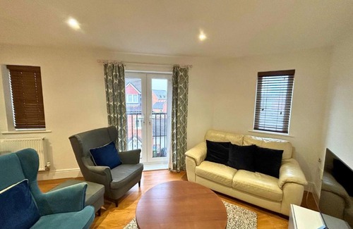 Bracknell Apartment | Wokingham Spectacular 2 Bedroom Penthouse