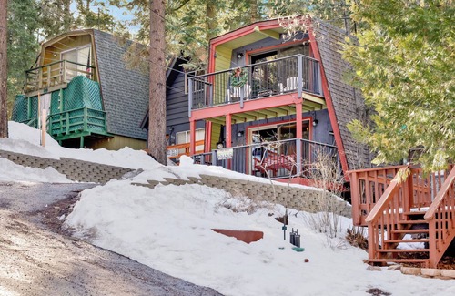Big Bear Lake Cabin | Wolf CUB Cabin #1946