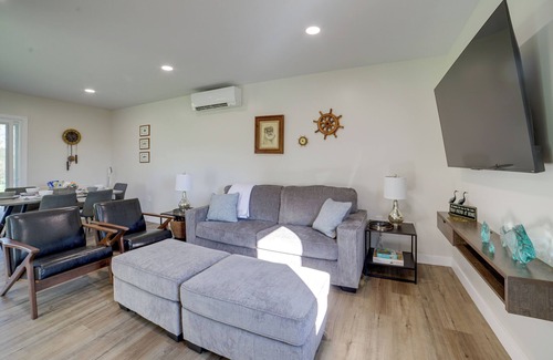 Horton Cottage | Wolf Lake Vacation Rental with Fire Pit!