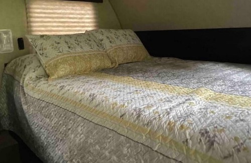 Roan Mountain House | Wolf Pup RV