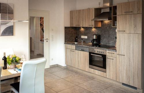 Kiefersfelden Apartment | wolke 7, Bergblick Apartment, Kingsizebett & Schlafcouch, Balkon & Garten