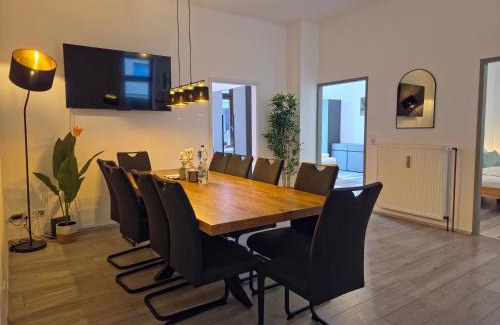 Wuppertal Apartment | Wolkenfuchs 111qm - City Nähe DUS & Essen & Köln - familienfreundlich - 10 Personen - 3 Bedrooms