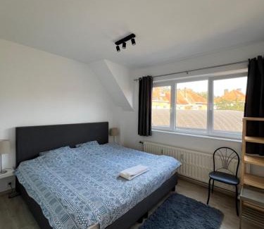 Sint-Lambrechts-Woluwe Apartment | Wolu Flat - Entire housing