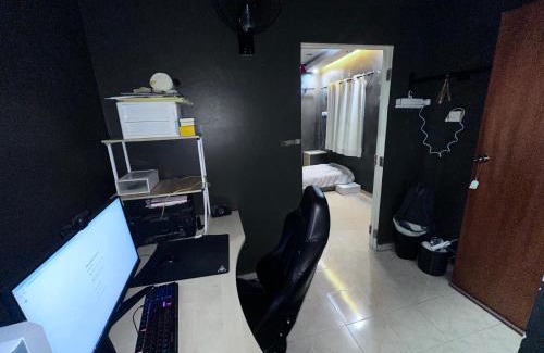 Kajang House | Women only master room