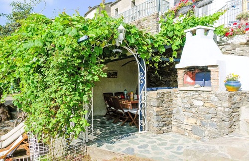 Santa-Reparata-di-Moriani House | Wonderful villa for 6 people with WIFI, TV, terrace, pets allowed and panoramic view