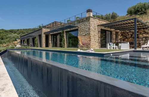 Passignano sul Trasimeno Villa | Wonderful private villa with private pool, A/C, WIFI, terrace, panoramic view and parking