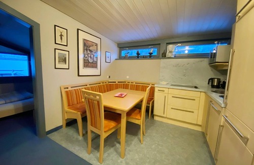 Sankt Anton am Arlberg Apartment | Wonderful Sankt Anton ski apartment. 3min walk to all main lifts/ski school