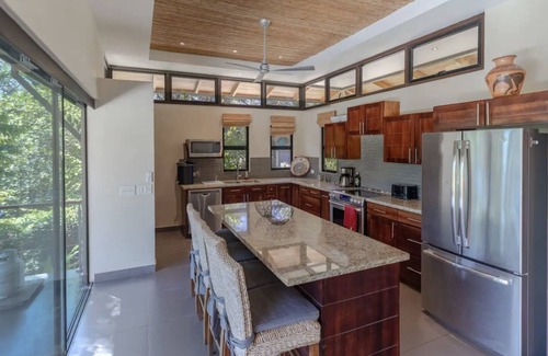 Nosara Villa | Wonderful home in GBC w/Inf. pool 5 min to surf