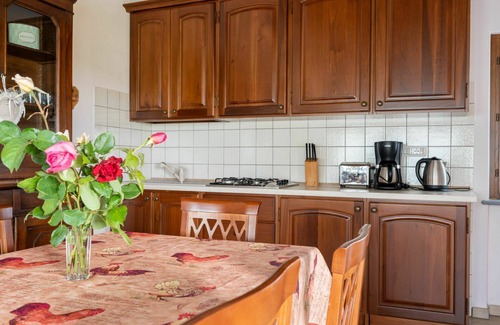 Castagnole delle Lanze House | Wonderful villa for 4 guests with pool, WIFI, TV, terrace, panoramic view and parking
