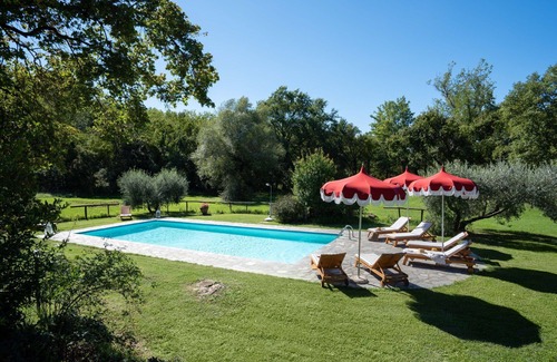 Cicogna Villa | Wonderful private villa for 10 guests with WIFI, private pool, A/C, TV, pets allowed and parking