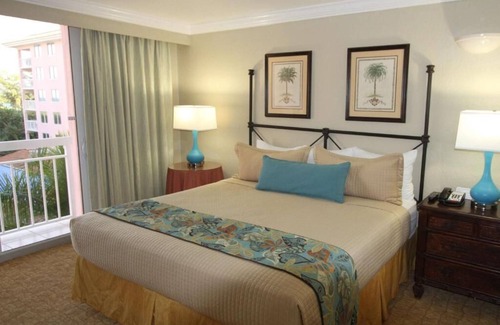 Singer Island Resort | Wonderful 1 bedroom unit at Palm Beach Shores Resort on the Ocean