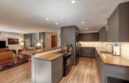 Hoodsport House | Wonderful 2-bedroom house with AC in Hoodsport