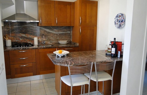 Villa Collemandina Villa | Wonderful 2 bedroom house, private pool, stunning mountain views, WIFI!