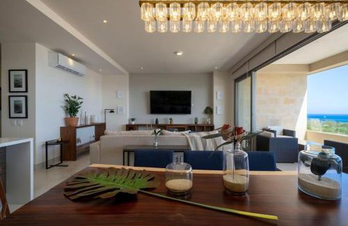 El Tezal Apartment | Wonderful 2BR Condo with Ocean and Arch Views