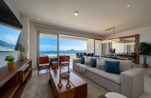 El Tezal Apartment | Wonderful 2BR Condo with Ocean and Arch Views