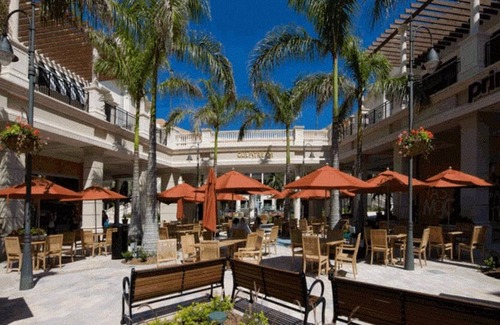 Hallandale Beach Apartment | Wonderful 2br With BBQ Next to Gulfstream :)