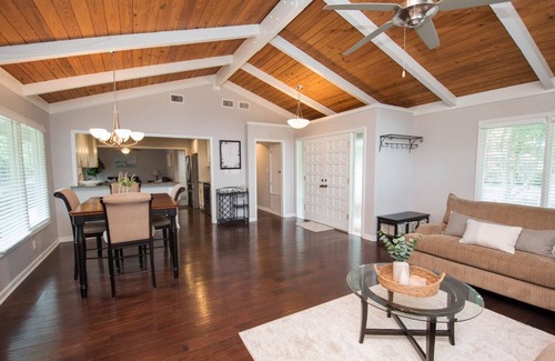 Peachtree City House | Wonderful 3-bedroom home with WiFi and AC in Peachtree City. Near Trilith & ATL!