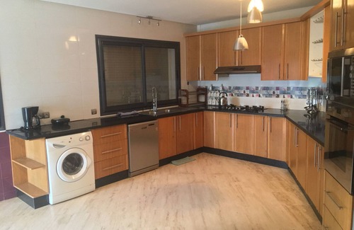 Agadir Villa | Wonderful 5 Bedrooms Villa with Pool Ref: HI51053