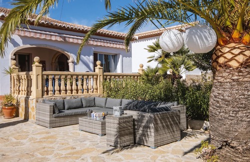 Urbanizacion La Mandarina Villa | Wonderful and comfortable villa in Javea, Costa Blanca, Spain with private pool for 6 persons