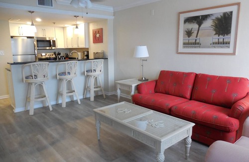 Burnt Store Marina Condo | Wonderful condo, fabulous view overlooks Marina - Month stay discount