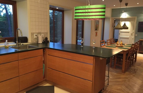 Kummelnas Villa | Wonderful familyfriendly wooden house at a lake in Stockholm countryside