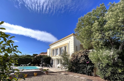 Port-Vendres Villa | Wonderful historic Villa facing the mediteranée sea for 10 people