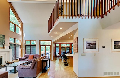 The Galena Territory House | Wonderful Home Away From Home